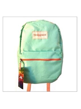 NWT Trailmaker Classic Lightweight Day Backpack